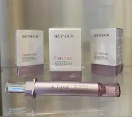 Productes Skeyndor Corrective al centre